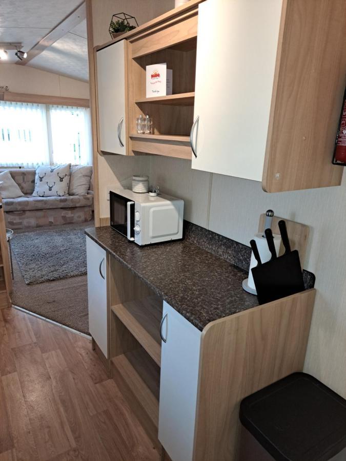 6 Berth Caravan On Marine Holiday Park Otel Rhyl Dış mekan fotoğraf